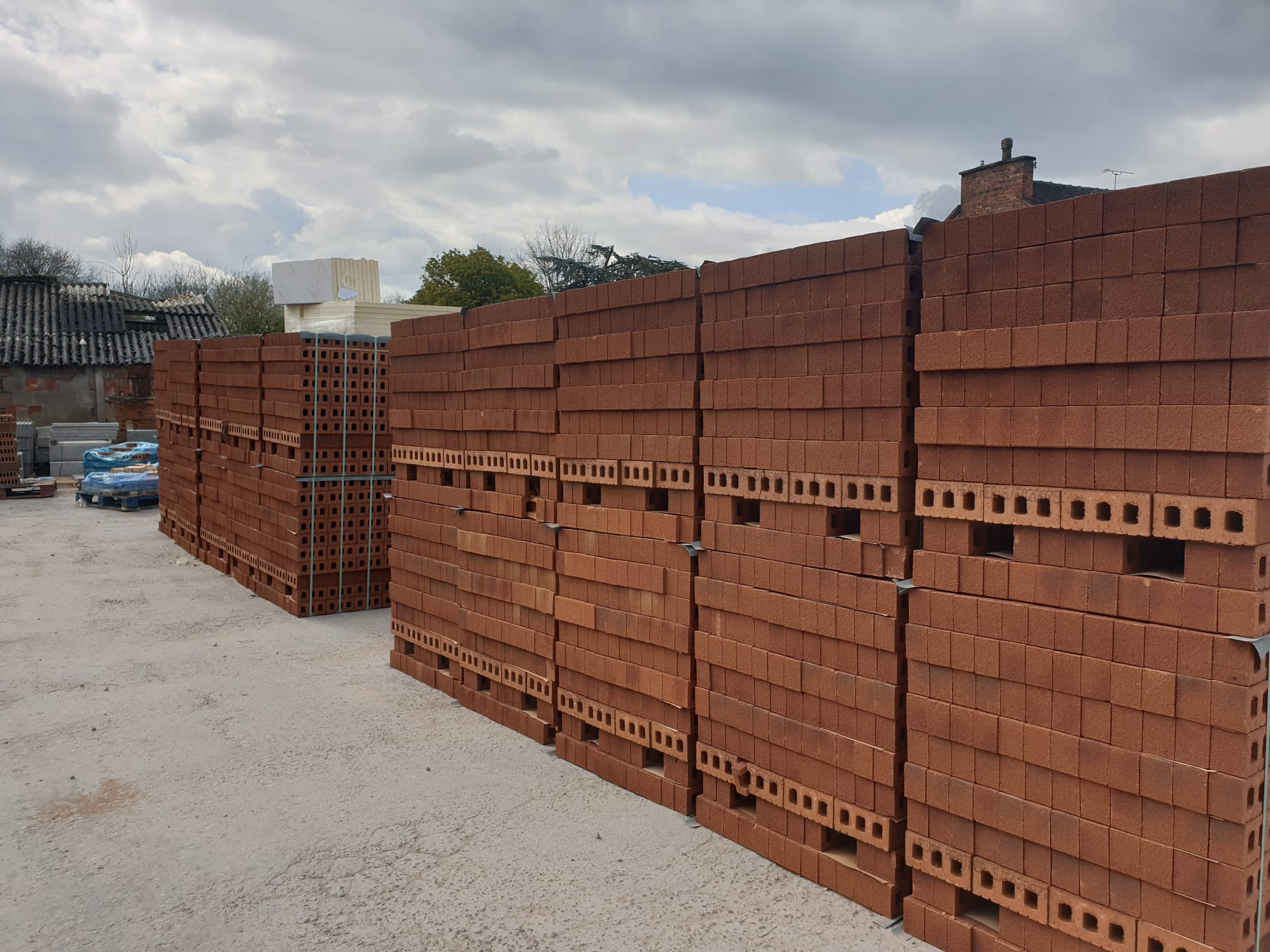 73mm Carlton Heather Sandfaced Brick (464pp) – view 2