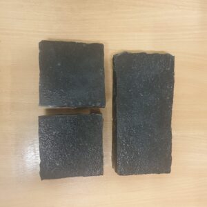 KOTAH BLACK INDIAN STONE COBBLES 100 x 100 x 50/60 & 200 x 100 x 20/30