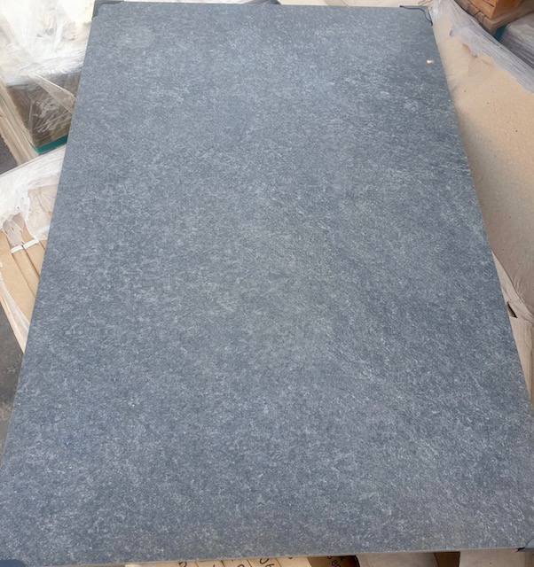 Cava Quartz Lustra Dark Porcelain 900 x 600 x 20mm