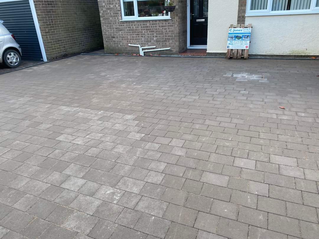 Plasmor Modena Pewter Paver 50mm 8.96m2/Pack – view 2