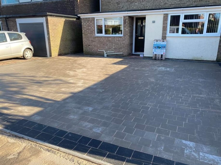 Plasmor Modena Pewter Paver 50mm 8.96m2/Pack – view 3