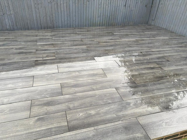 Forest Anthracite (Mill Bay Grey) 1200x295mm Plank – view 3