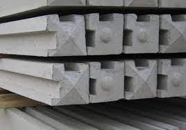 Concrete Corner Slotted Fence Post – view 2