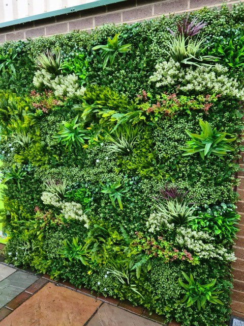 EVERWALL Artificial Green Foliage Walls - Image 2