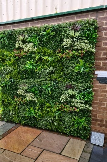 EVERWALL Artificial Green Foliage Walls - Image 3
